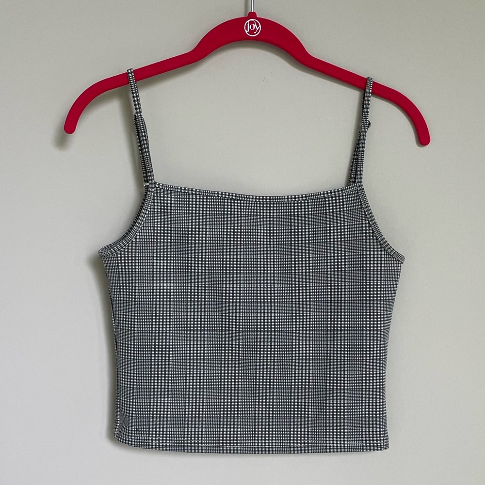 Black and white checkered plaid crop top
